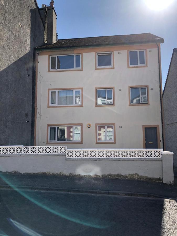 Ace Largs Ground Floor Apartment With Garden Екстер'єр фото
